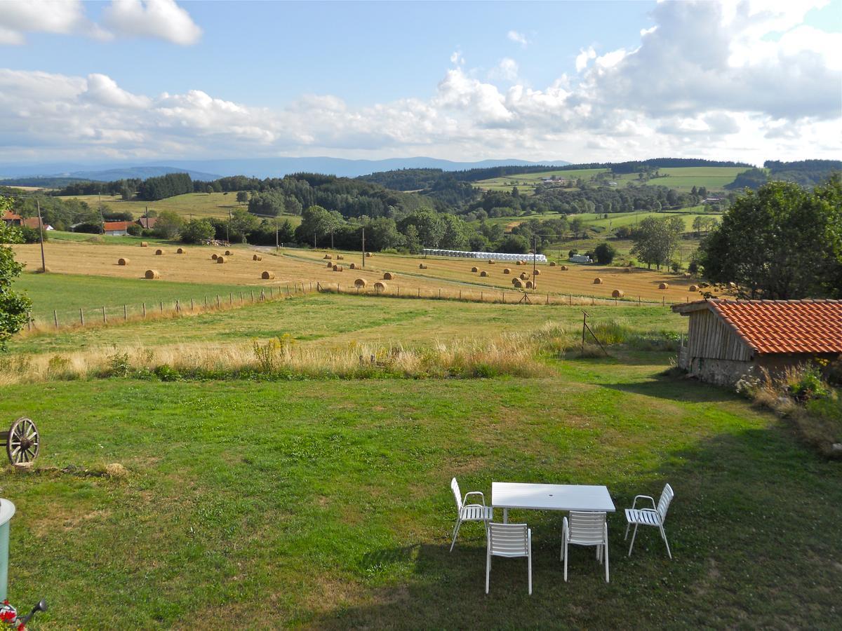 Couette-café La Halte Du Pèlerin D'hôtes Chérier